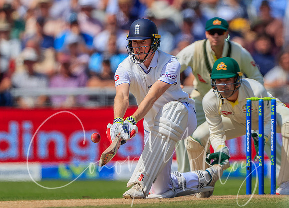 Zac Crawley batting for England