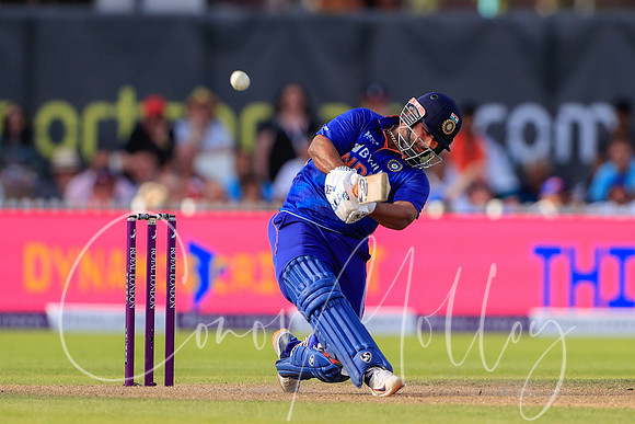Rishabh Pant batting for India